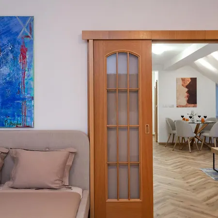 Apartman Old Town Attic Gem Charles Bridge Wenceslas *